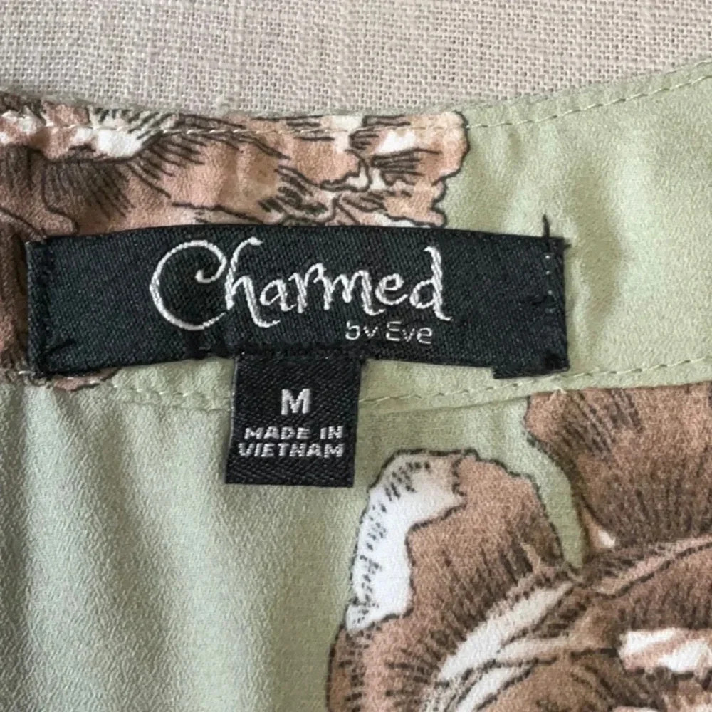 CHARMED - Picture 5 of 7